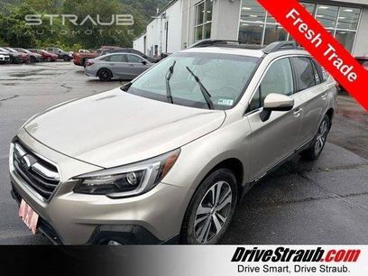 Used 2019 Subaru Outback 2.5i Limited w/ Popular Package #2