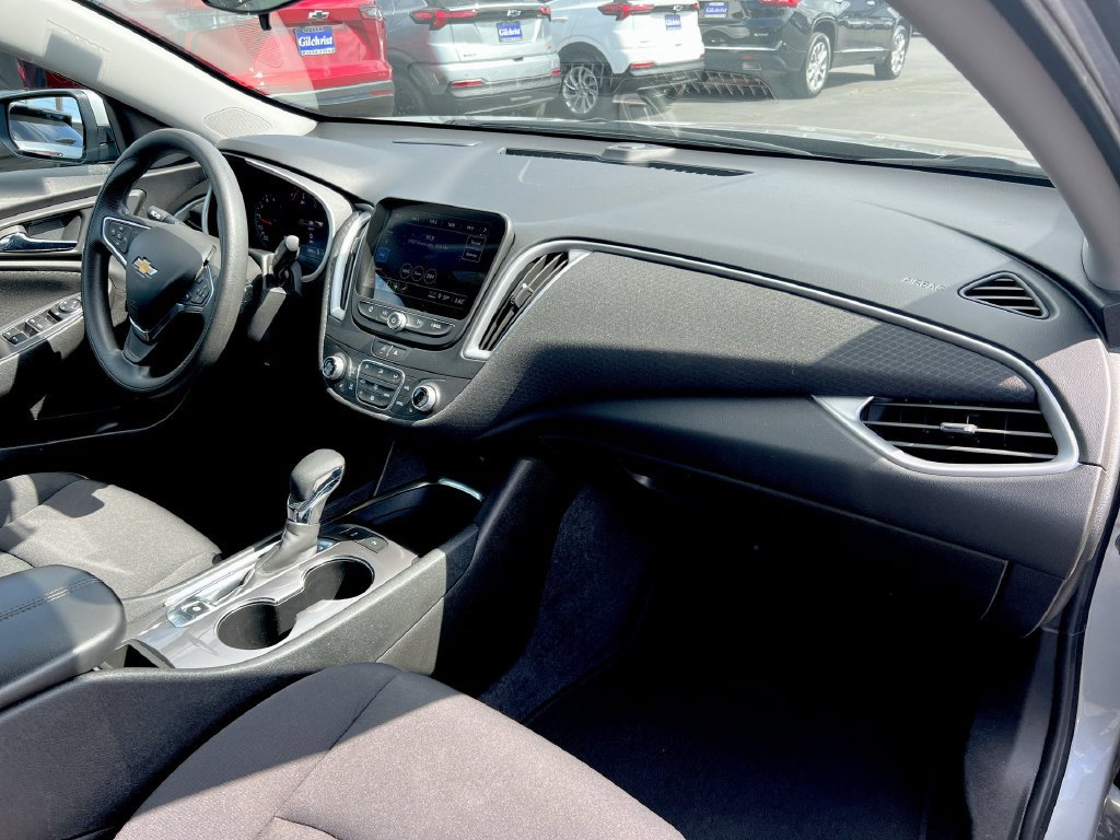 Used 2024 Chevrolet Malibu LT FWD image 23