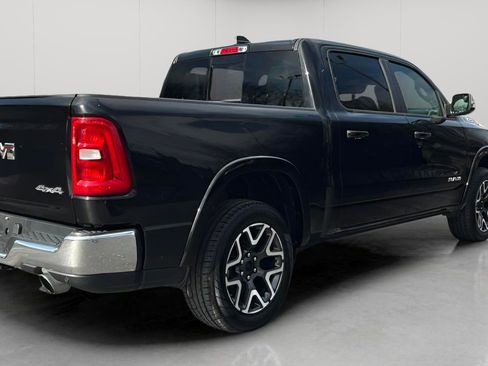 Used 2025 RAM 1500 Laramie AWD/4WD image 6