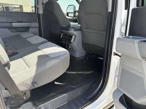 Used 2023 Ford F350 XLT w/ 360-Degree Camera Package AWD/4WD image 10