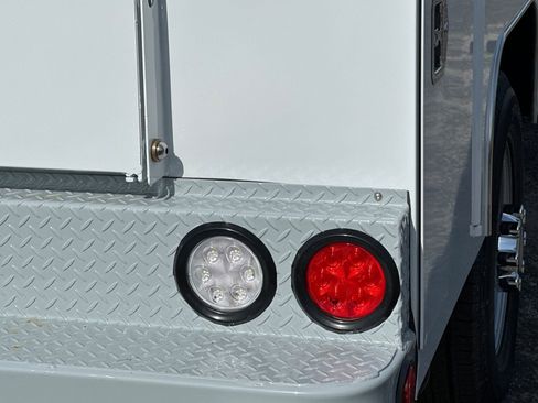 New 2025 Ford F350 XL w/ XL Chrome Package AWD/4WD image 23