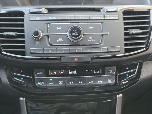 Used 2016 Honda Accord Sport image 14
