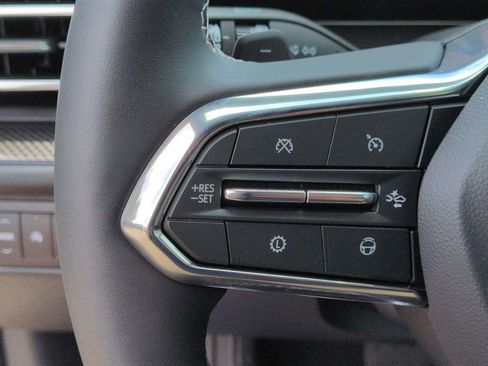 New 2026 Chevrolet Traverse High Country FWD image 12