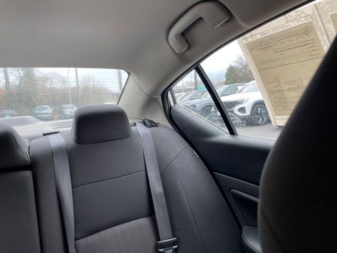 Used 2025 Nissan Altima 2.5 SV image 36