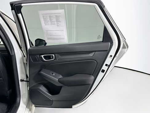 Used 2025 Honda Civic Sport image 30