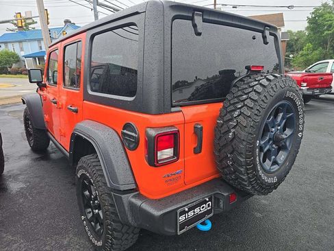 Used 2023 Jeep Wrangler Unlimited AWD/4WD image 4