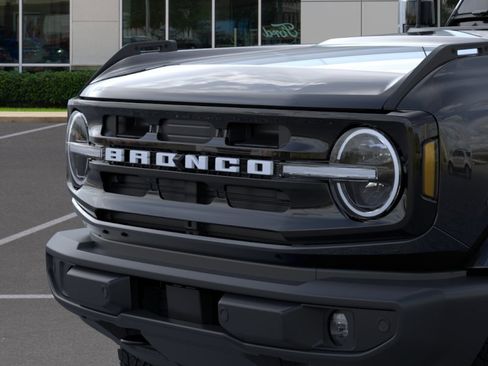 New 2026 Ford Bronco Outer Banks AWD/4WD image 19