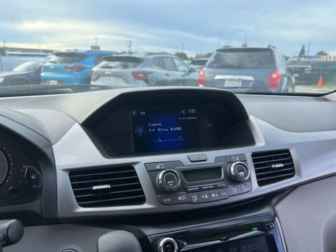 Used 2016 Honda Odyssey EX-L image 20