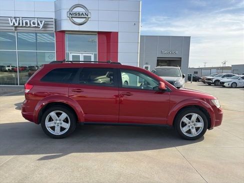 Used 2010 Dodge Journey SXT w/ Premium Convenience Group AWD/4WD image 8