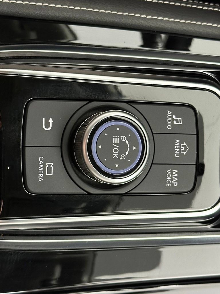 Used 2023 INFINITI QX80 Premium Select w/ Cargo Package AWD/4WD image 28
