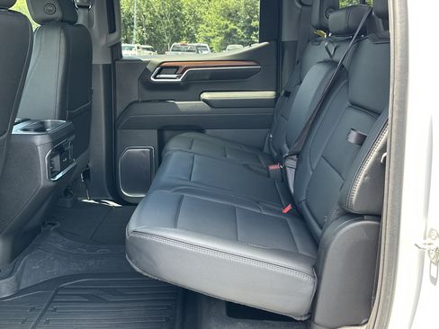 Used 2023 GMC Sierra 1500 Denali w/ Denali Reserve Package AWD/4WD image 15