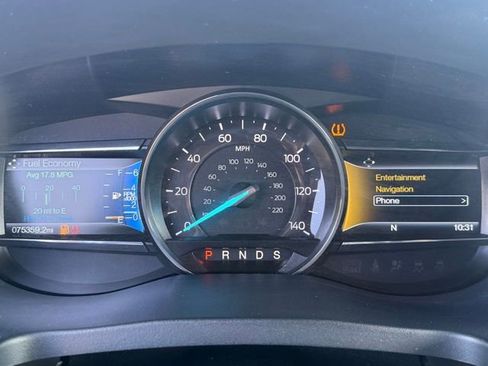 Used 2017 Ford Explorer XLT w/ Equipment Group 202A image 15