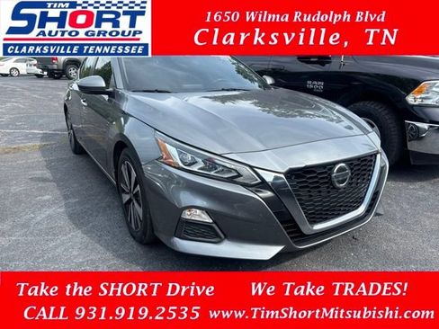 Used 2022 Nissan Altima 2.5 SV w/ SV Premium Package FWD image 1