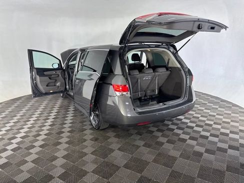 Used 2016 Honda Odyssey Touring image 20