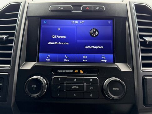 Used 2019 Ford F150 XLT image 14