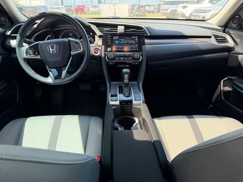 Used 2021 Honda Civic EX image 9