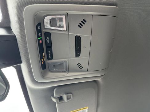 Used 2024 Chevrolet Blazer LT w/ Convenience Package image 30