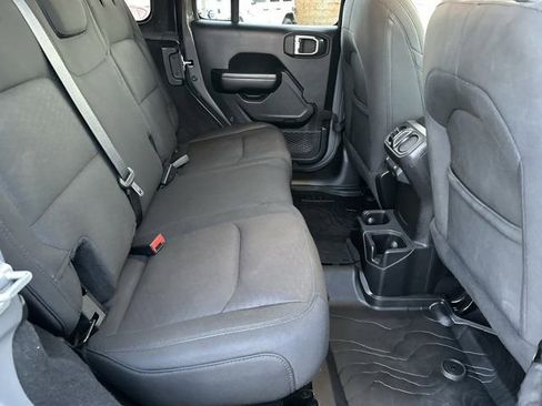 Used 2020 Jeep Wrangler Unlimited Sport S image 20