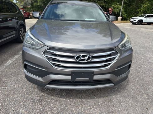 Used 2018 Hyundai Santa Fe Sport FWD image 2