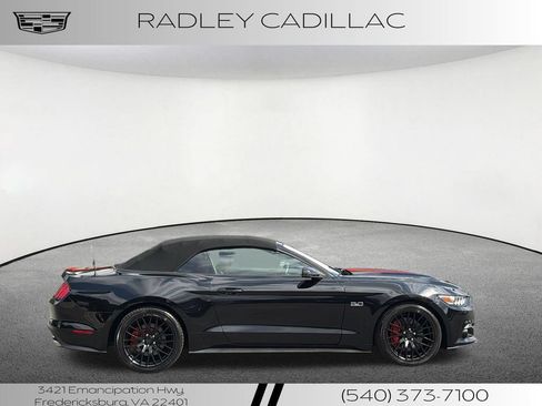 Used 2017 Ford Mustang GT Premium RWD image 21
