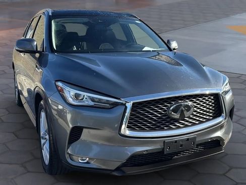 Used 2019 INFINITI QX50 Essential w/ Premium Heat Package image 18