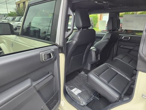 New 2026 Ford Bronco Outer Banks AWD/4WD image 14