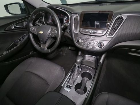 Used 2024 Chevrolet Malibu LT w/ Sport Edition FWD image 17