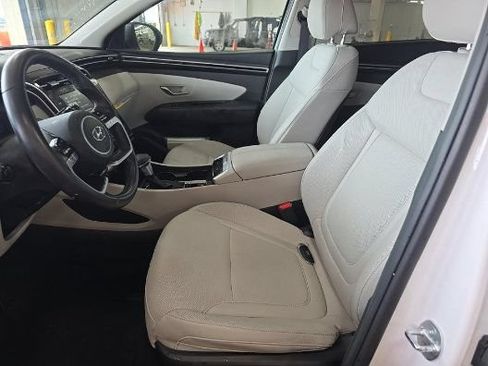 Used 2023 Hyundai Tucson SEL w/ Convenience Package AWD/4WD image 2