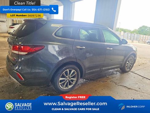 Used 2017 Hyundai Santa Fe SE w/ Cargo Package AWD/4WD image 4