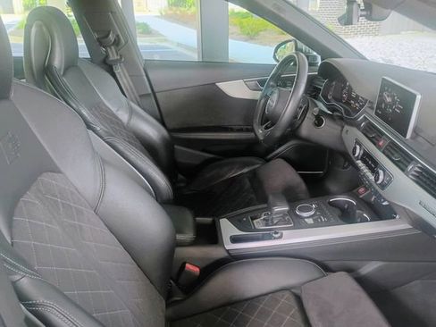 Used 2019 Audi S4 Premium Plus w/ Premium Plus Package AWD/4WD image 46
