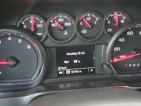 Used 2020 Chevrolet Silverado 1500 Custom Trail Boss w/ Custom Convenience Package AWD/4WD image 14
