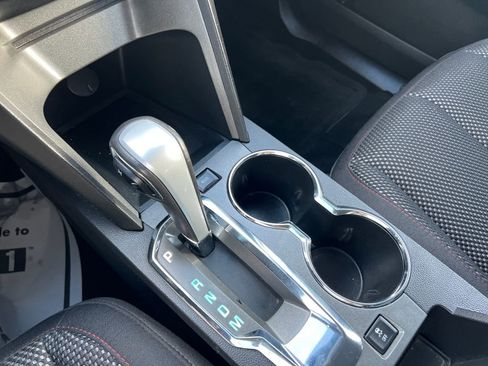 Used 2014 Chevrolet Equinox LT w/ Driver Convenience Package image 18