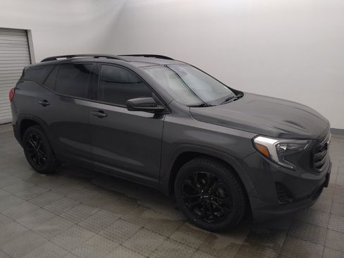 Used 2020 GMC Terrain SLE w/ Elevation Edition FWD image 11
