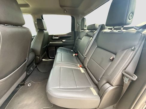 Used 2024 GMC Sierra 1500 SLT RWD image 24