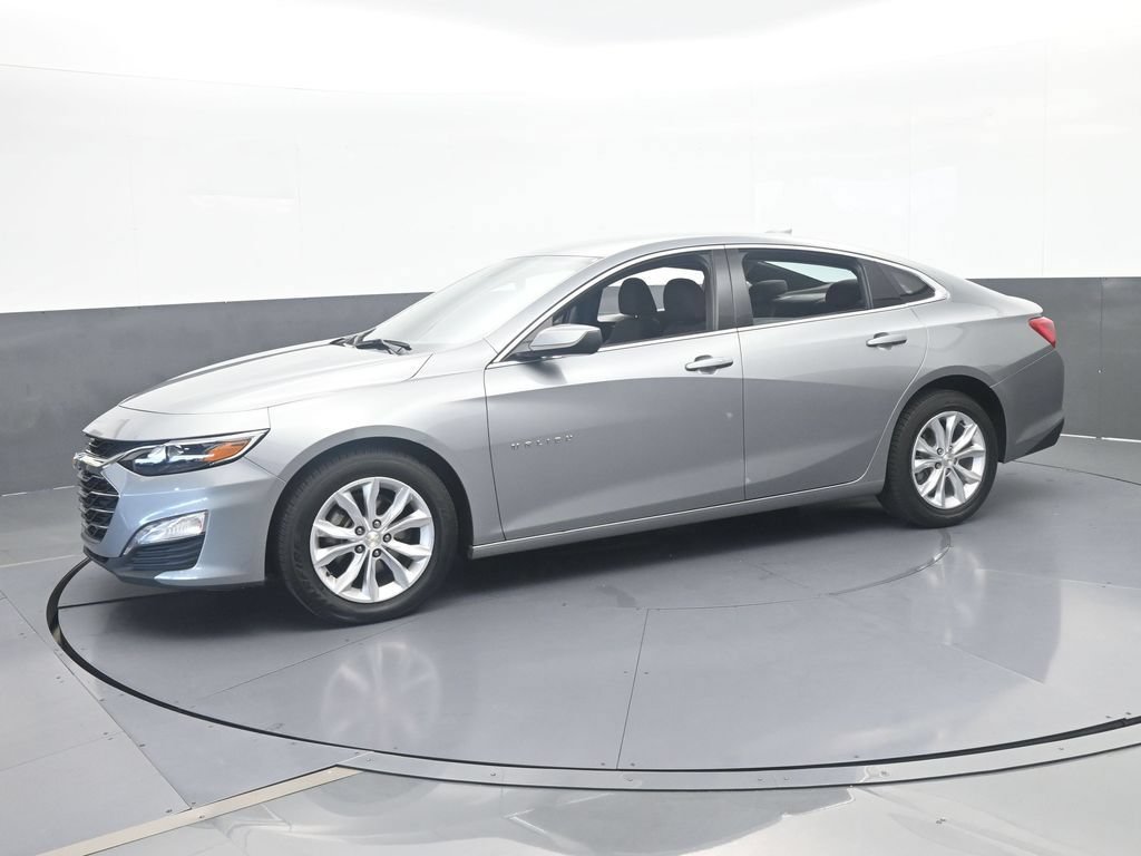 Used 2024 Chevrolet Malibu LT FWD image 2