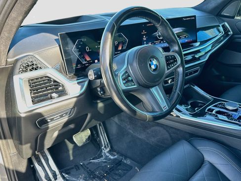 Certified 2024 BMW X7 xDrive40i w/ M Sport Package AWD/4WD image 9