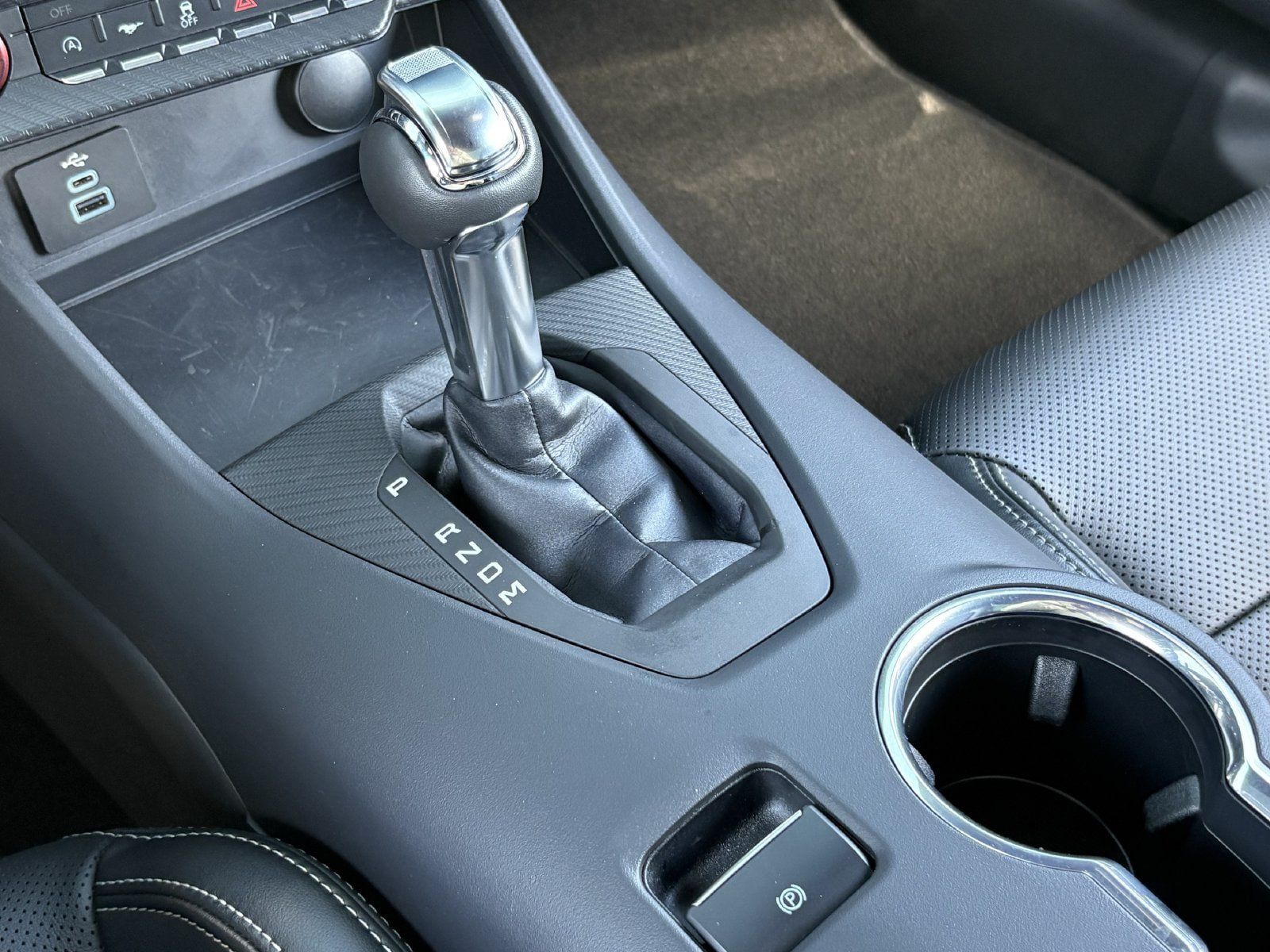 Used 2025 Ford Mustang GT Premium RWD image 27