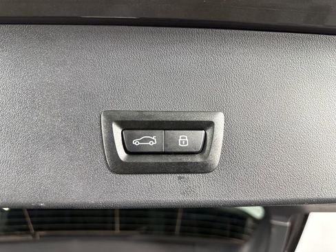 Used 2025 BMW X3 xDrive30i w/ Premium Package image 26