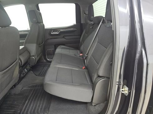 Used 2022 Chevrolet Silverado 1500 LT image 6
