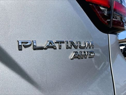 Used 2019 Nissan Murano Platinum image 10