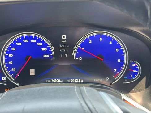 Used 2018 BMW 740e xDrive w/ Luxury Rear Seating Package image 11