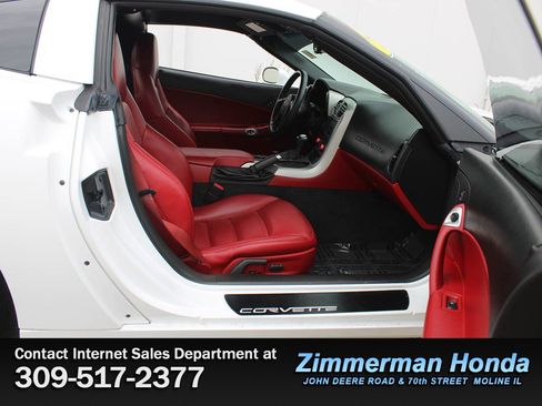 Used 2005 Chevrolet Corvette Coupe w/ Preferred Equipment Group RWD image 14