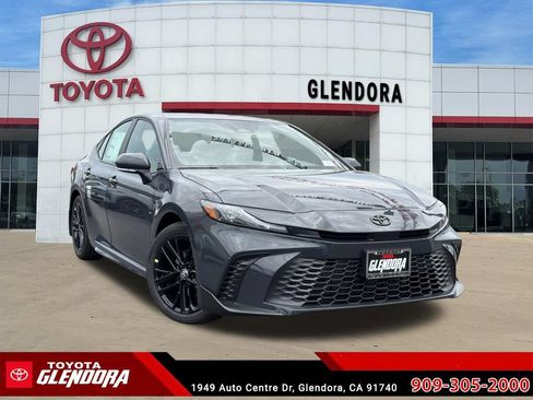 New 2026 Toyota Camry SE FWD image 2