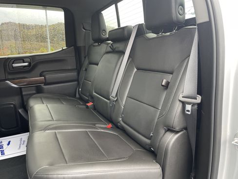 Used 2019 GMC Sierra 1500 SLT w/ SLT Premium Package image 18