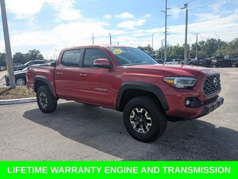 Used 2023 Toyota Tacoma TRD Off-Road w/ TRD Premium Off Road Package AWD/4WD image 3