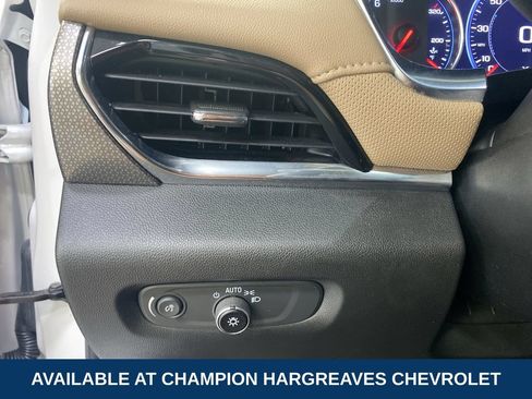 Used 2023 Chevrolet Traverse Premier w/ LPO, Floor Liner Package AWD/4WD image 23