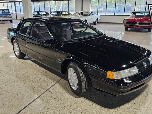 Used 1989 Mercury Cougar XR7 image 5
