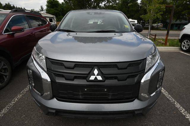 Used 2025 Mitsubishi Outlander Sport ES AWD/4WD image 8