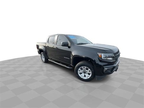 Certified 2022 Chevrolet Colorado LT w/ LT Convenience Package image 2