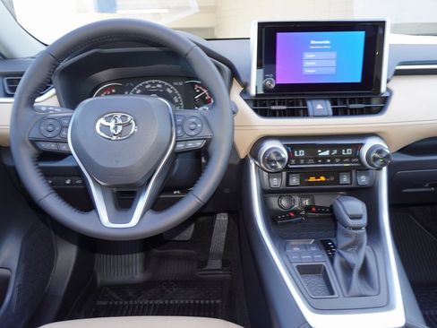 New 2025 Toyota RAV4 XLE image 8